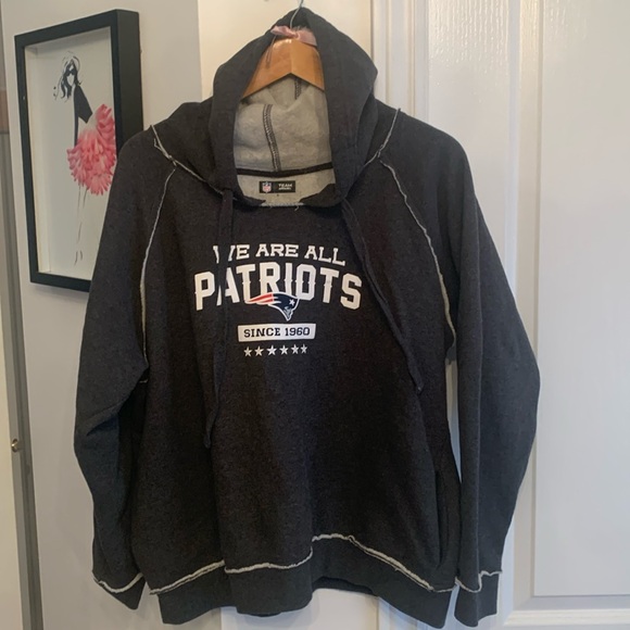 New England Patriots Hoodie - Picture 1 of 4